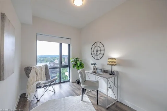 Additional image 31 of 15 Queen St Unit 902