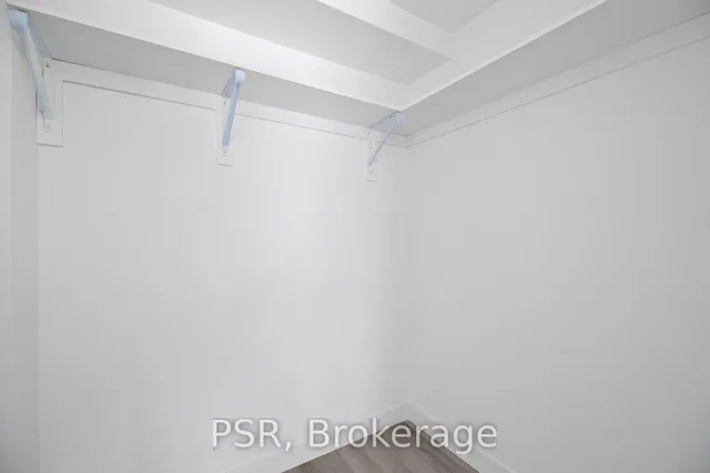 Additional image 19 of 61 Orchard Park Unit 204