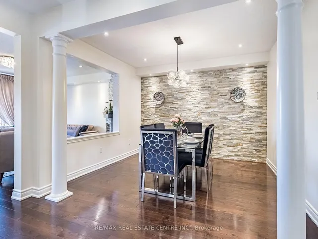 Additional image 13 of 853 Stoutt Cres