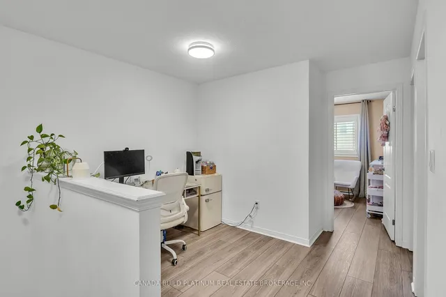 Additional image 27 of 80 Palacebeach Tr