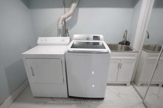 Additional image 25 of 52 Yellowstone St