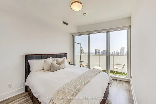 Additional image 13 of 403 Church St Unit 4002