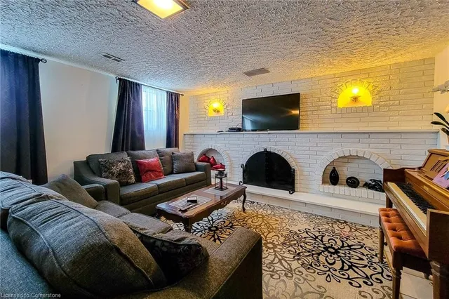 Additional image 33 of 8 Basswood Crt