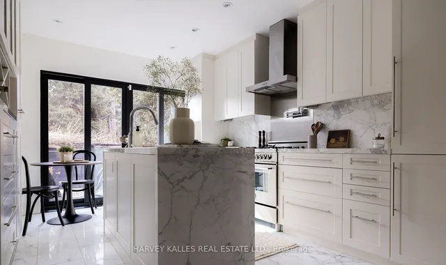 Additional image 15 of 115 Marlborough Ave