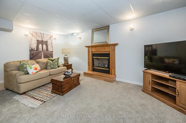 Additional image 32 of 9 Old Maple Lane