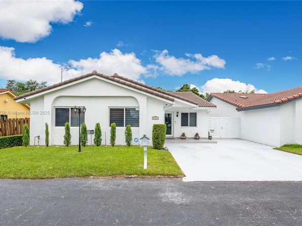 11186 SW 75th Ter, Miami, FL 33173