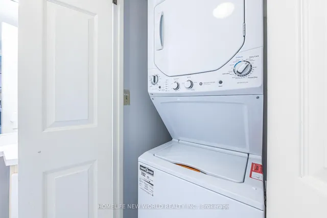 Additional image 25 of 24 Wellesley St Unit 2112