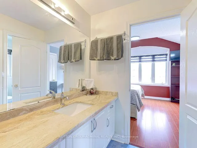 Additional image 36 of 14 Maple Valley St