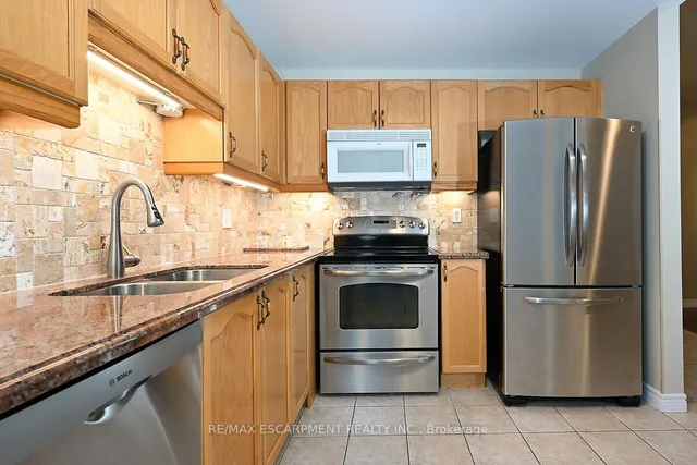 Additional image 9 of 2000 Creekside Dr Unit 501