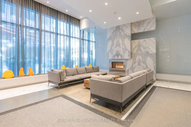 Additional image 31 of 8 Charlotte St Unit 2006