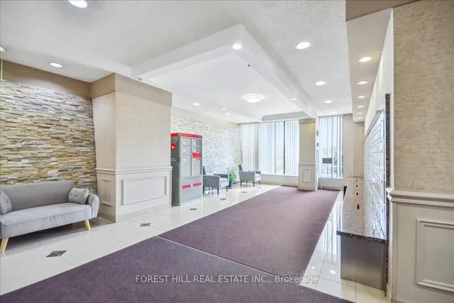 Additional image 3 of 362 The East mall St Unit 1410