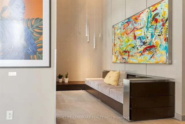 Additional image 23 of 170 Sumach St Unit 1803