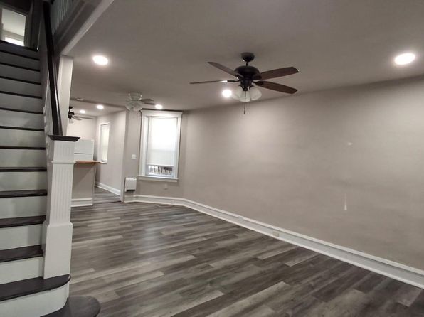 6335 Regent St, Philadelphia, PA 19142