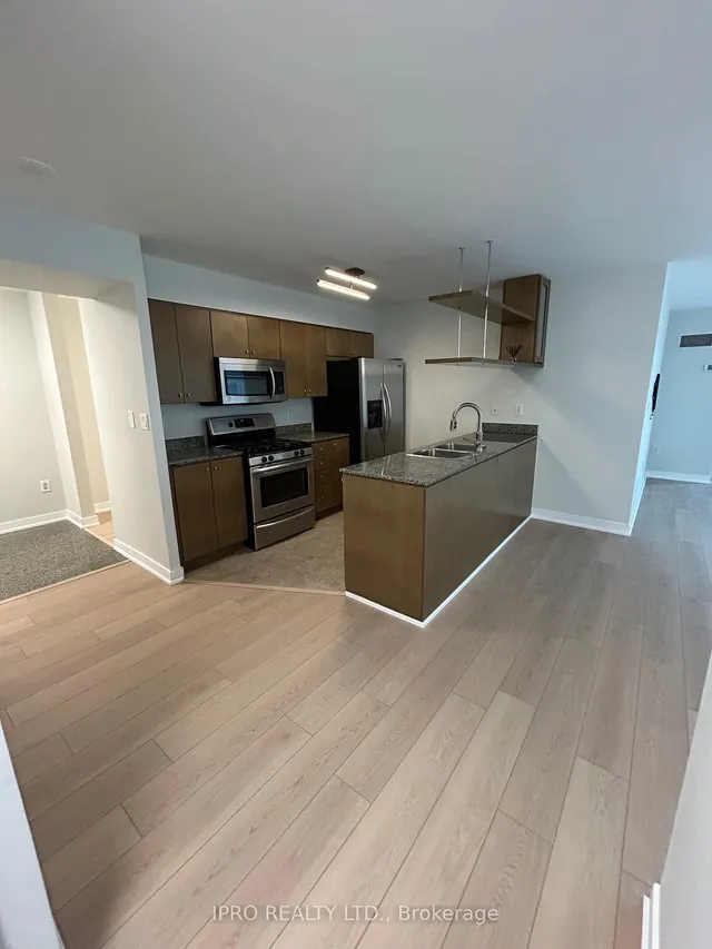 Additional image 13 of 10 Navy Wharf Crt Unit 612