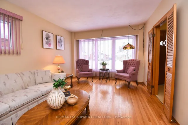 Additional image 6 of 40 SEELEY Ave