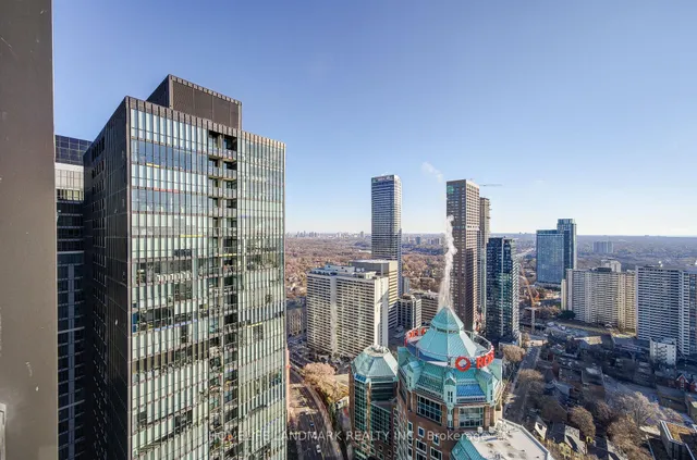 Additional image 10 of 101 Charles St Unit 3701