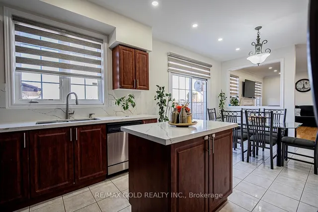 Additional image 13 of 17 Yellow Pine Rd