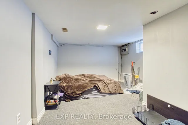 Additional image 14 of 134 Rosslyn Ave