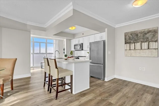 Additional image 12 of 3 Marine Parade Dr Unit 1706