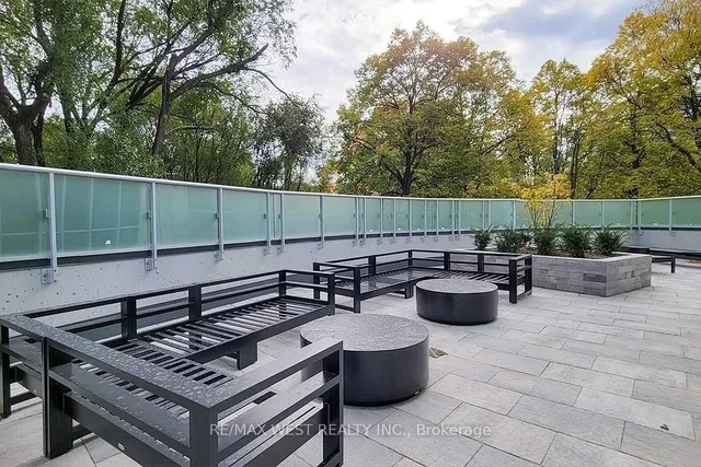 Additional image 9 of 219 Dundas St Unit 1808