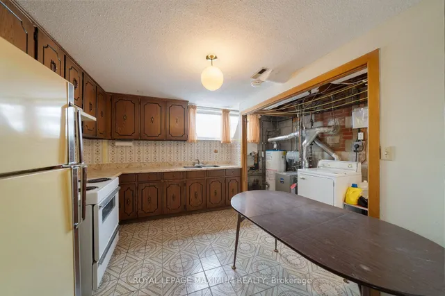 Additional image 32 of 28 Madron Cres