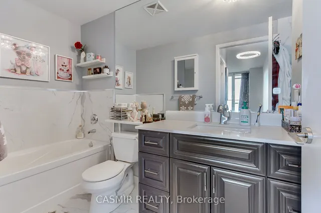 Additional image 12 of 215 FORT YORK Blvd Unit 707