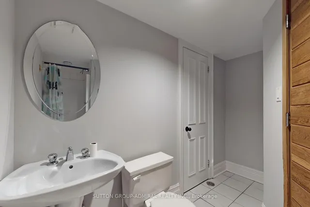 Additional image 38 of 426 Wellesley St