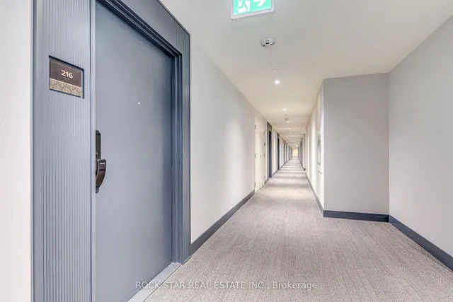 Additional image 33 of 405 Dundas St Unit 216