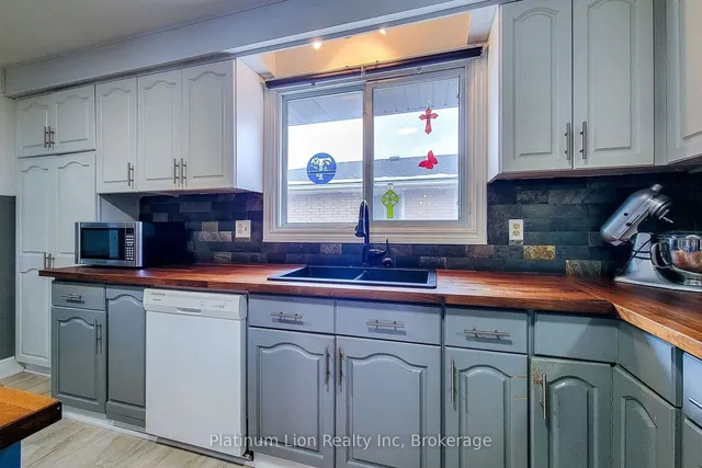 Additional image 22 of 8 Basswood Crt