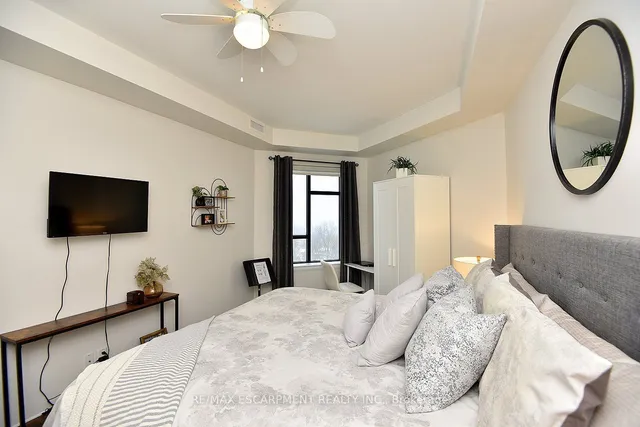 Additional image 23 of 30 Hamilton St Unit 605