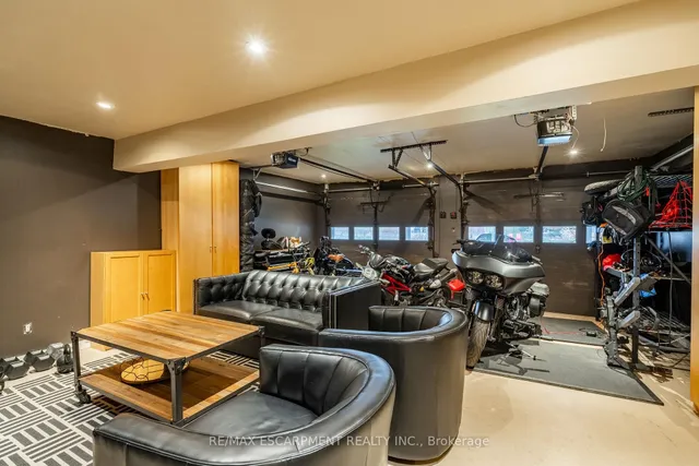 Additional image 39 of 91 Edgewater Dr