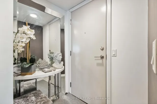 Additional image 14 of 30 Meadowglen Pl Unit 1905