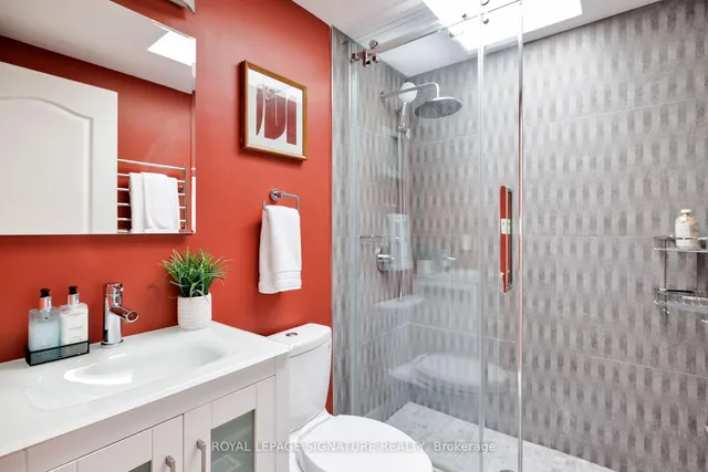 Additional image 19 of 224 Floyd Ave