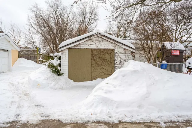 Additional image 31 of 119 East 17th St