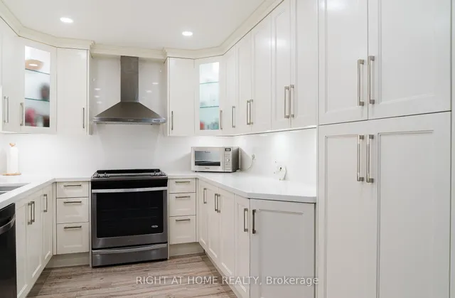 Additional image 12 of 131 Torresdale Ave Unit 2004