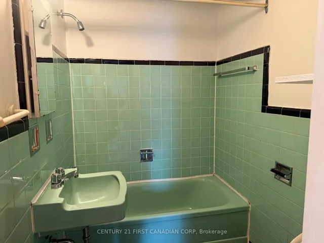 Additional image 12 of 25 Windermere Ave