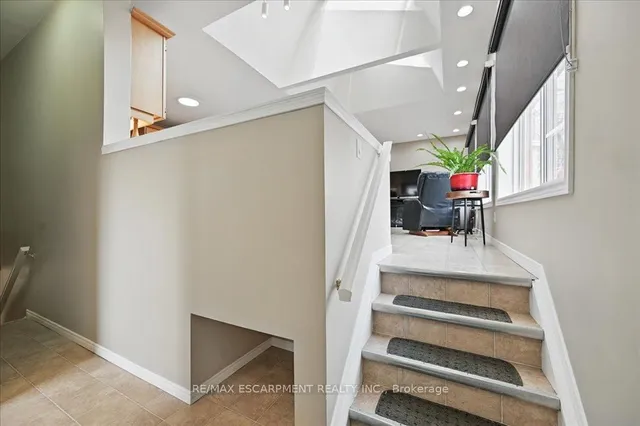 Additional image 24 of 5180 Tamarac Dr