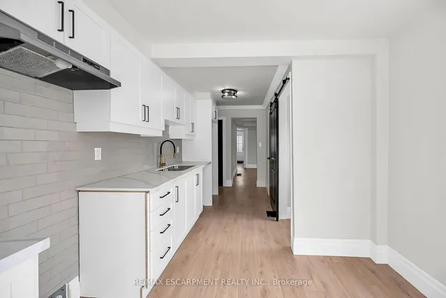 Additional image 17 of 117 Rosslyn Ave