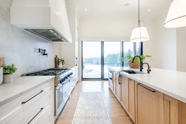 Additional image 13 of 302 Carlisle Rd