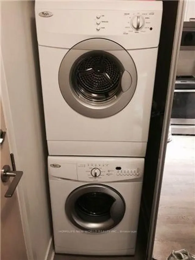 Additional image 7 of 30 Roehampton Ave Unit 1803