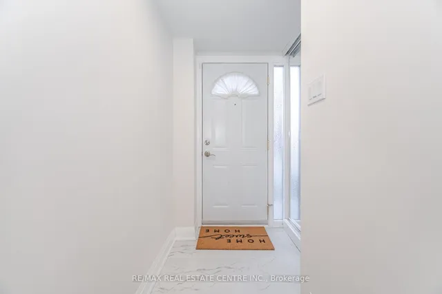 Additional image 4 of 103 HuntingDale Blvd