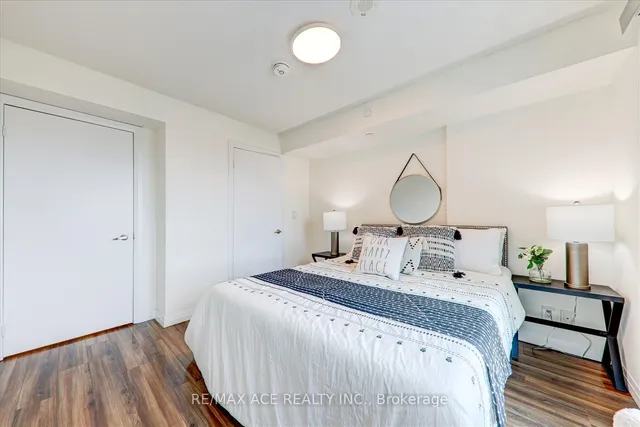 Additional image 19 of 2150 Lawrence Ave Unit 502