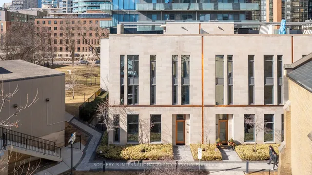 63 St. Mary St Unit TH 5