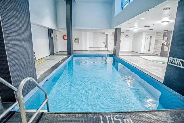 Additional image 25 of 21 Carlton St Unit 1404