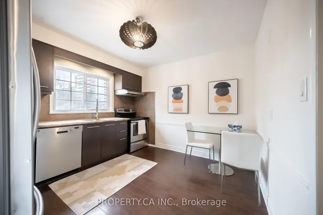 Additional image 16 of 5937 Bathurst St Unit 7