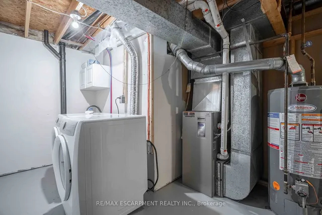 Additional image 32 of 74 Huckleberry Pl