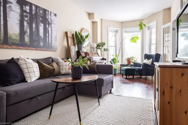 Additional image 8 of 14 Webber St