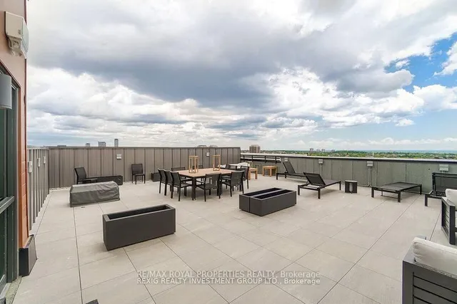 Additional image 13 of 95 Dundas St Unit 111