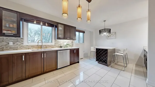 Additional image 15 of 73 Spire Hillway N/A