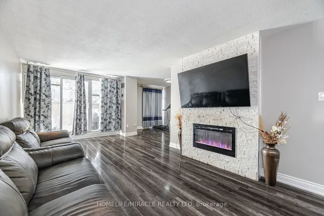 Additional image 12 of 2 Valhalla Inn Rd Unit 111